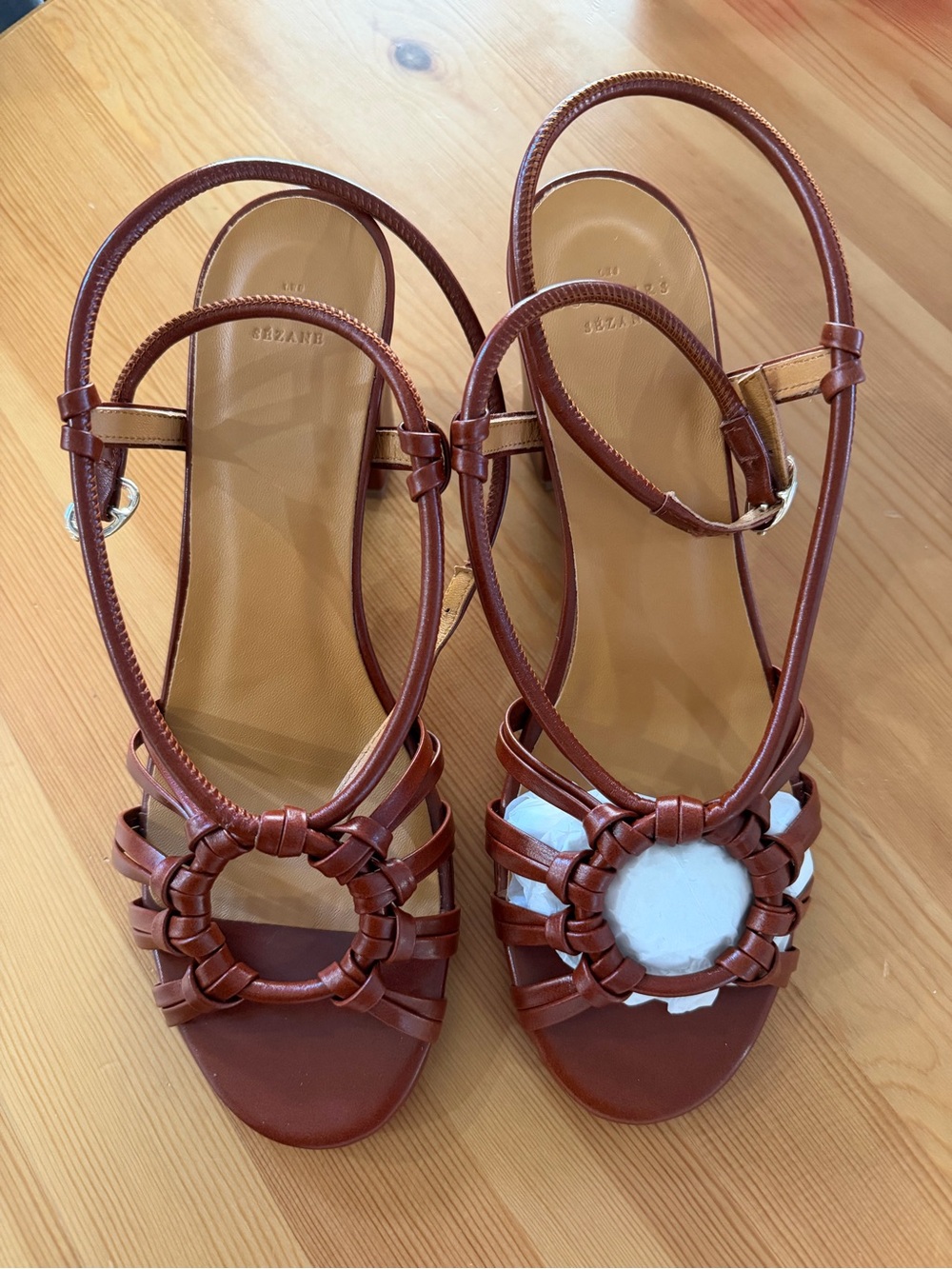 Sezane Gloria Sandals - Picture 2 of 6